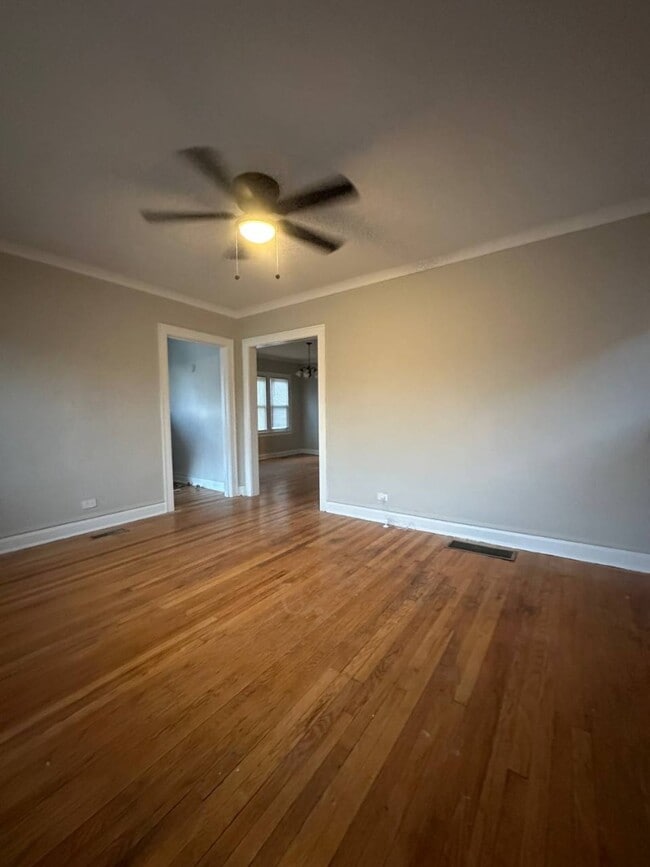 Photo - Charming 3-Bedroom Home with Driveway & Ba...