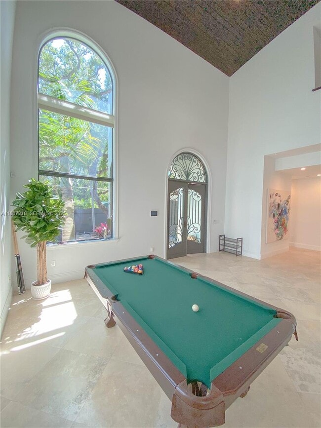 Photo - 2561 Trapp Ave