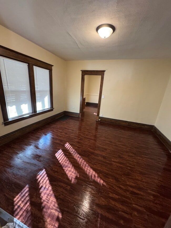 Photo - 117-119 S Gardiner Ave Unit 119-G