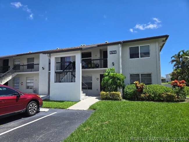 Photo - 5760 Princess Palm Ct Unit C