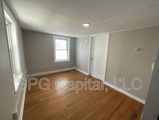 Photo - 1857 Walnut Bottom Rd