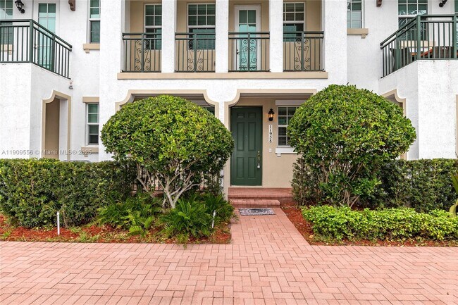 Photo - 11958 SW 27th Ct