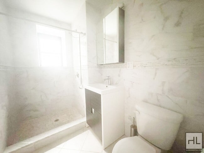 Photo - WADSWORTH AVENUE Unit 58