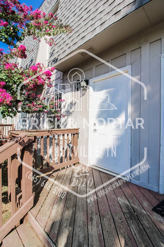 Photo - 2000 Belle Terra Rd Unit Apartment G