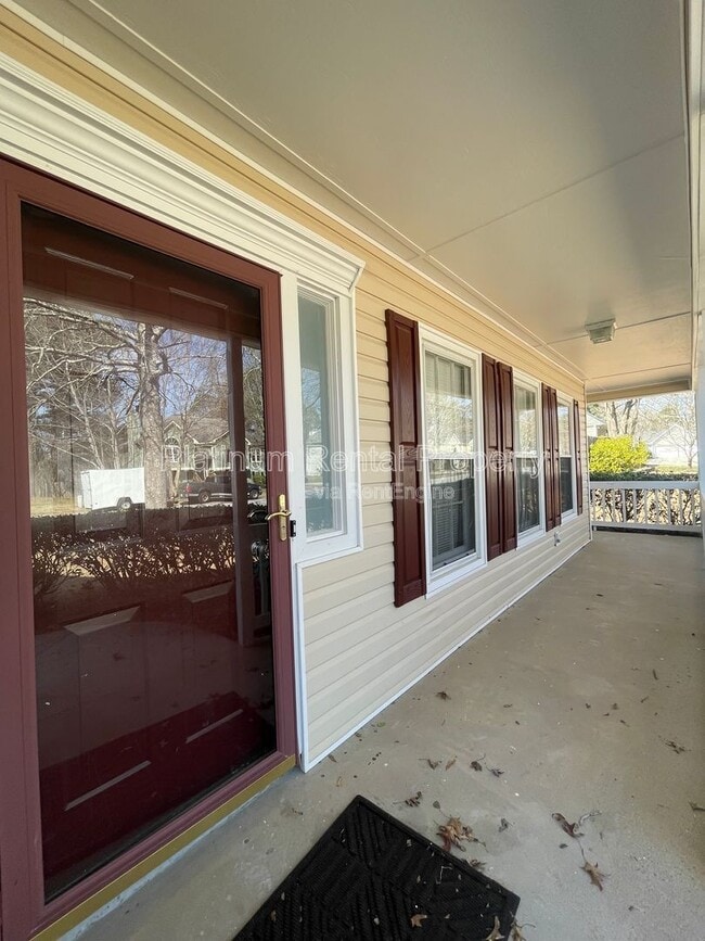 Photo - 4291 Fiddlers Bend