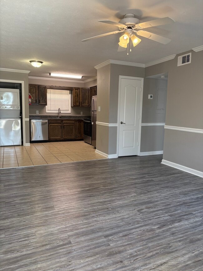 Photo - Wyndom Ridge