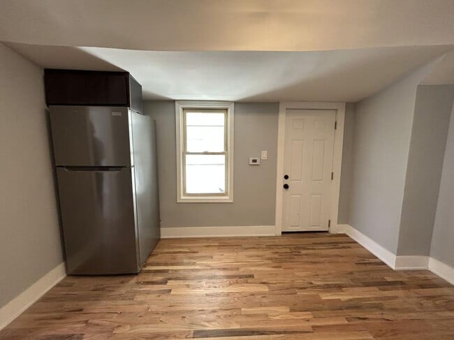Photo - 2 bedroom in Chicago IL 60618 Unit CH-3