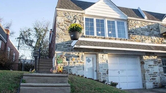 Building Photo - 542 Wartman St