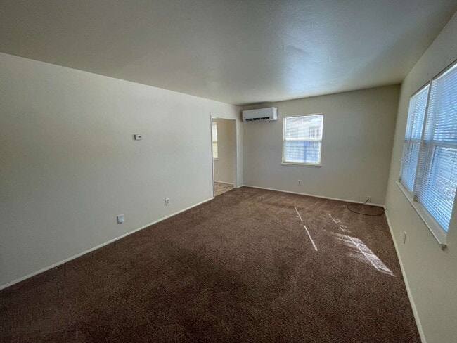 Photo - Cozy 2 BR 1 BA Home in Midtown!