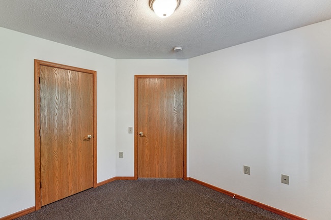 Photo - Pheasant Ridge