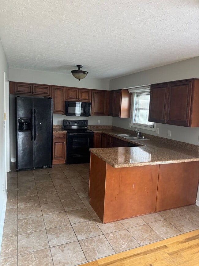 217 Scott Ln
