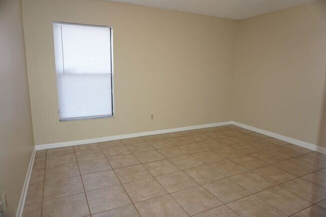 Photo - 3 bedroom townhouse near NAS Jax