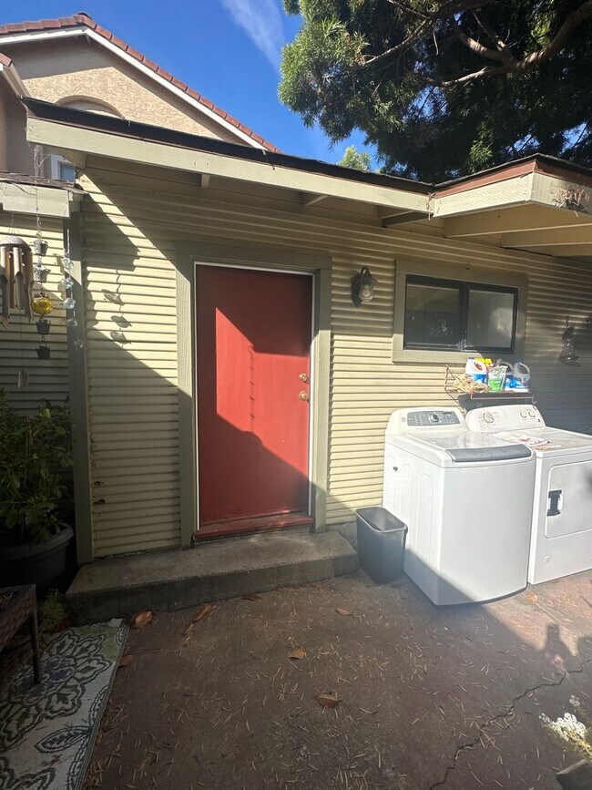 3051 Portola Drive Apartment For Rent in Santa Cruz, CA