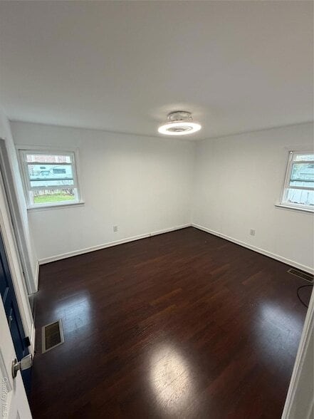 Photo - 28-88 Faber Terrace