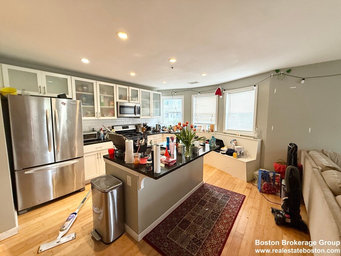 Photo - 110 Chester St (Boston, MA)