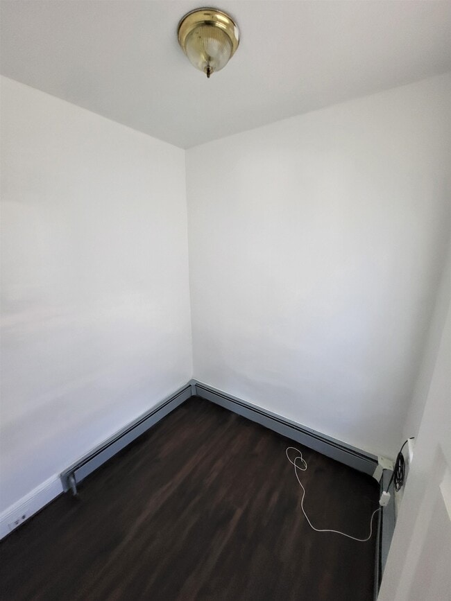 Photo - 137-139 76th St