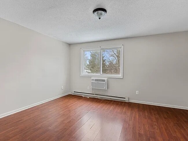 Photo - 108 Grilleytown Rd House