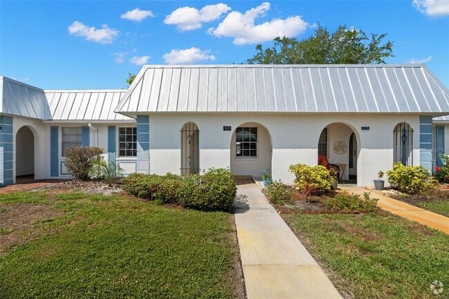 Building Photo - 4227 Glissade Dr Rental