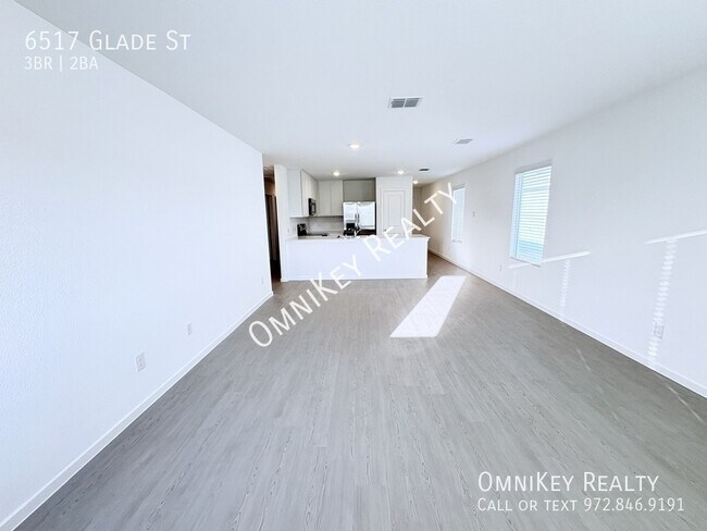 Photo - 6517 Glade St