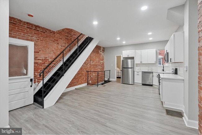 Photo - 1323 N 28th St