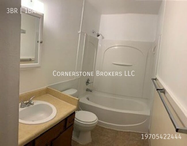 Photo - 624 Maple St Unidad A