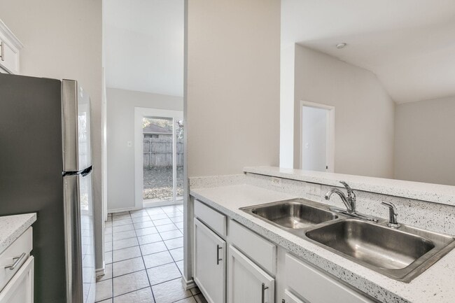 Photo - 1714 Tina Marie Rd