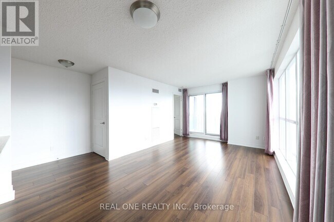 Photo - 50 Town Centre Court Unité 1502