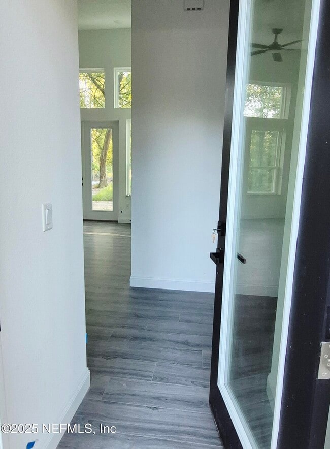 Photo - 225 Gardenia Ave