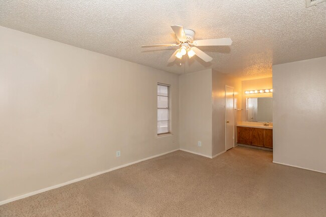 Photo - Indiana Village