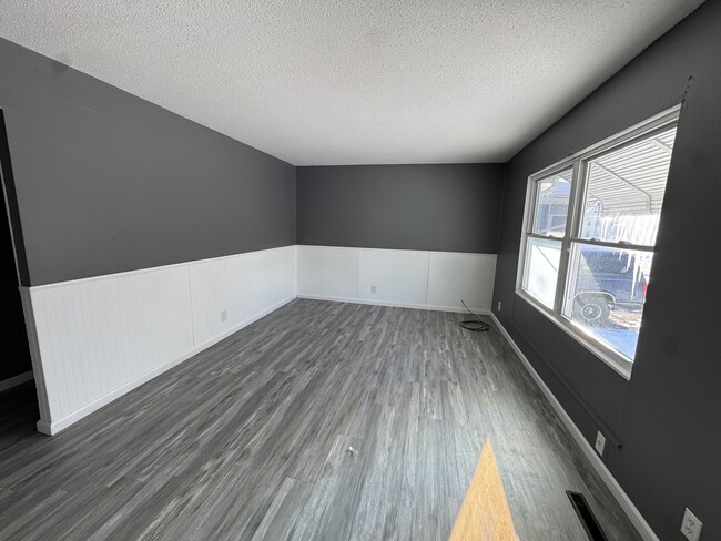 Photo - 187 Silver St