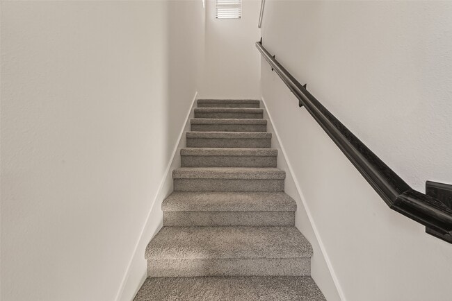 Building Photo - 3241 Loam Ln