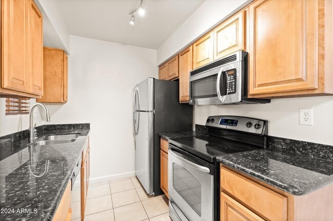 Photo - 5877 N Granite Reef Rd Unit 1117