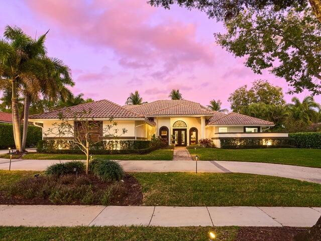 Photo - 3700 Embassy Dr