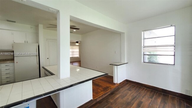 Photo - 2322 Wilson St