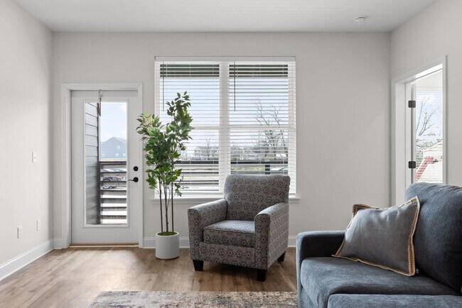 Photo - 2318 E Main St Unidad ID1043905P