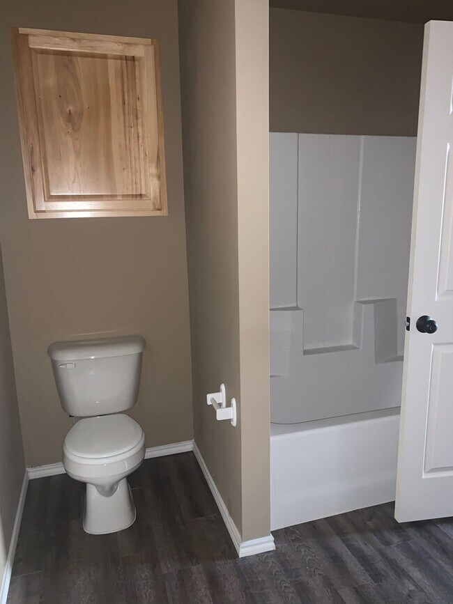 Photo - 526 46th St Unit A