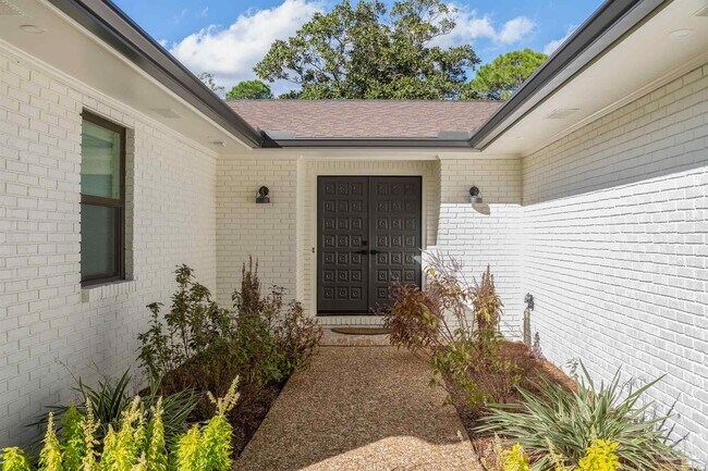 Photo - 2540 Hallmark Dr