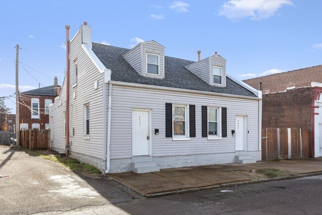 Building Photo - 7614-16 Virginia Avenue Unit 7614