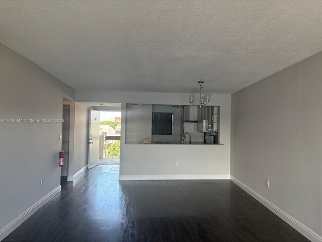 Photo - 10288 NW 9th St Cir Unit 307