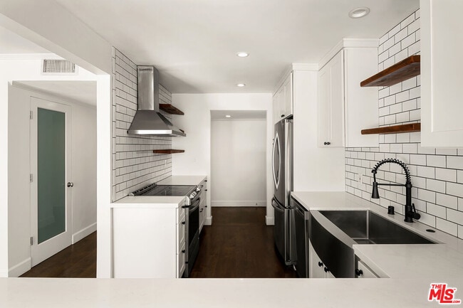Photo - 121 Croft Ave Unidad 105
