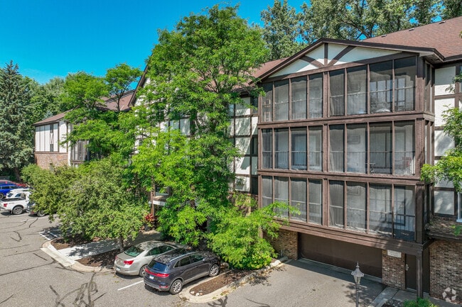 Photo - Valley Creek West