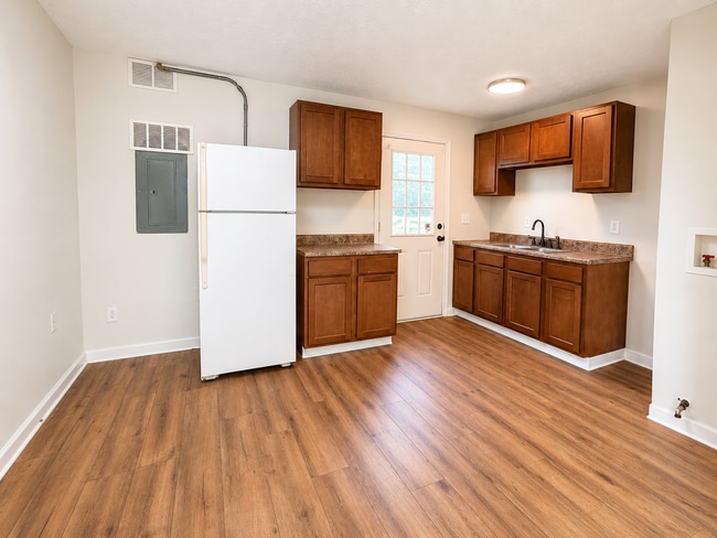 Photo - Cozy Columbus Home with Yard and Convenient Location