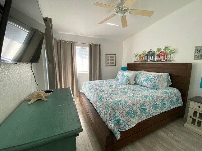 343 Ocean Park Ln Unit V110