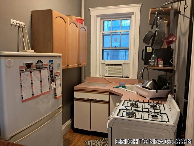 Photo - 1572 Commonwealth Ave Apartamento Unidad 8