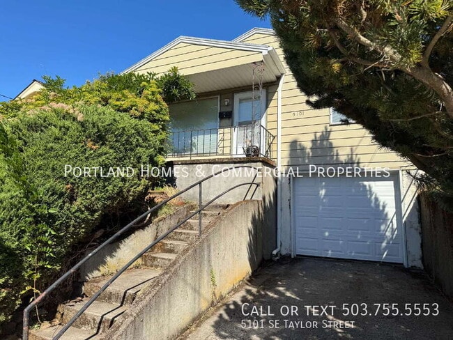 Building Photo - 5101 SE Taylor St Rental