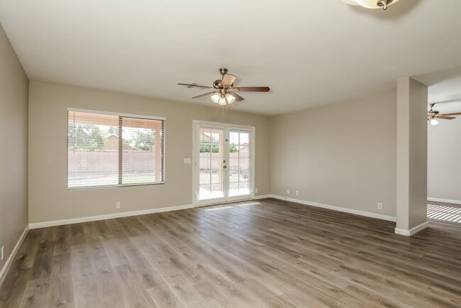 Photo - 8635 W Kathleen Rd