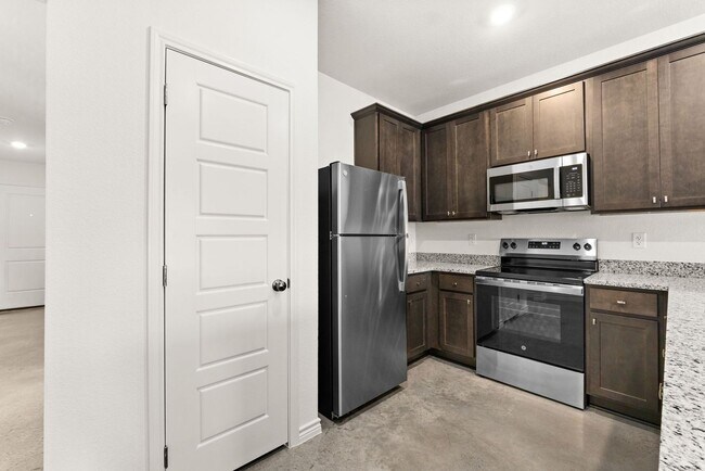 Photo - 1259 Concord Dr Unit B