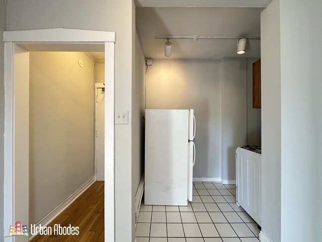 Photo - 515 W Melrose St Unit A05C