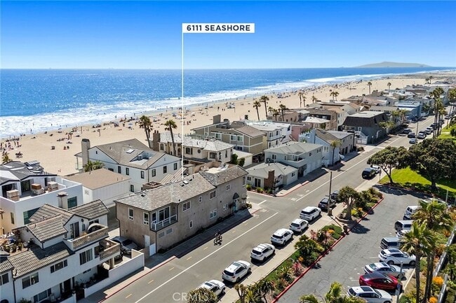 Building Photo - 6111 Seashore Dr Rental