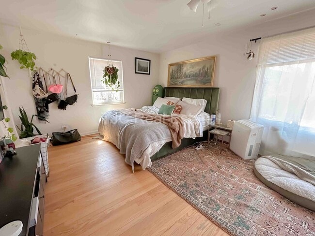 Photo - 1939 Olive St